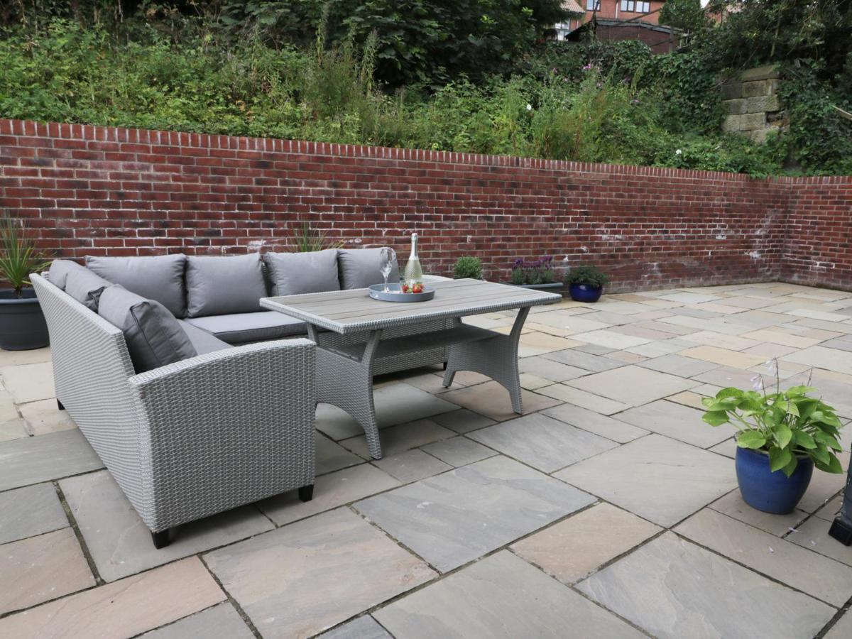 The Office Gardens, Apartment 1 Whitby Esterno foto
