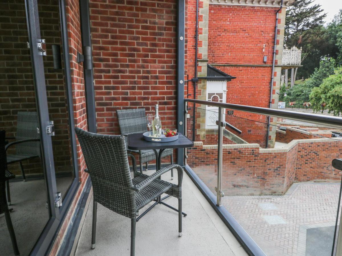 The Office Gardens, Apartment 1 Whitby Esterno foto